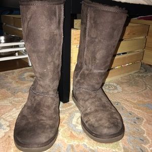 ugg boots size 8